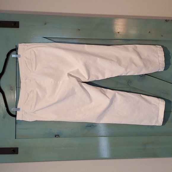 Women's White Nautica Capris Size 14 - Picture 2 of 3
